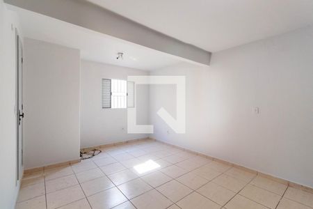 Casa à venda com 180m², 4 quartos e 2 vagasQuarto Suíte 1