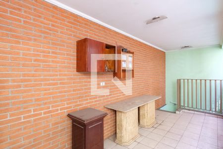 Casa à venda com 226m², 3 quartos e 3 vagasTerraço