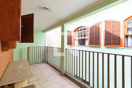 Casa à venda com 226m², 3 quartos e 3 vagasTerraço