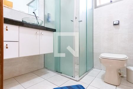 Casa à venda com 226m², 3 quartos e 3 vagasBanheiro Social