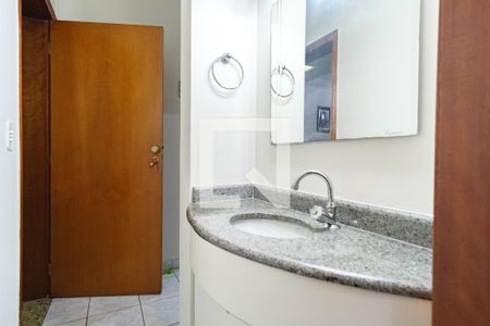 Casa à venda com 226m², 3 quartos e 3 vagasLavabo 2