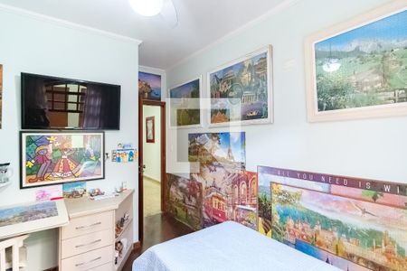 Casa à venda com 226m², 3 quartos e 3 vagasQuarto 2