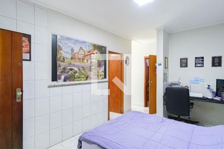 Casa à venda com 226m², 3 quartos e 3 vagasQuarto 3