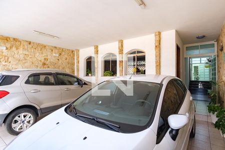 Casa à venda com 226m², 3 quartos e 3 vagasGaragem