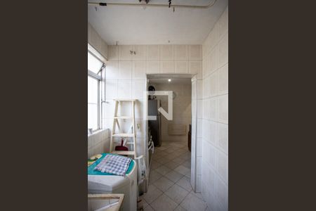 Apartamento à venda com 60m², 2 quartos e 1 vagaÁrea de Serviço