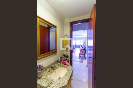 Apartamento à venda com 147m², 3 quartos e 2 vagas Apartamento à venda com 147m², 3 quartos e 2 vagasLavabo