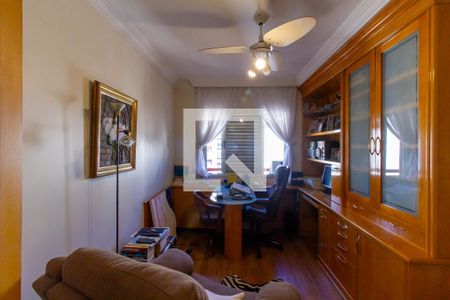 Apartamento à venda com 147m², 3 quartos e 2 vagas Apartamento à venda com 147m², 3 quartos e 2 vagasEscritório