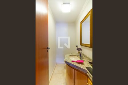 Apartamento à venda com 147m², 3 quartos e 2 vagas Apartamento à venda com 147m², 3 quartos e 2 vagasLavabo