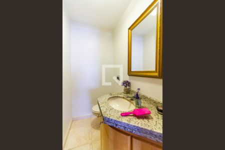 Apartamento à venda com 147m², 3 quartos e 2 vagas Apartamento à venda com 147m², 3 quartos e 2 vagasLavabo