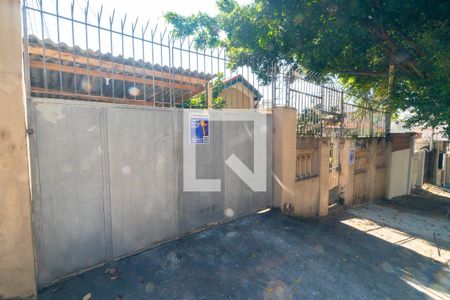 Casa à venda com 400m², 4 quartos e 3 vagasFachada
