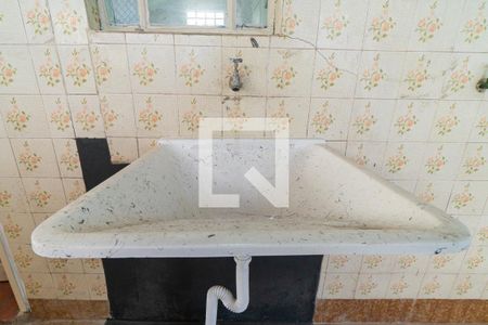 Casa à venda com 400m², 4 quartos e 3 vagasCasa 3 - Lavanderia Detalhe