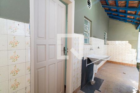 Casa à venda com 400m², 4 quartos e 3 vagasCasa 3 - Lavanderia