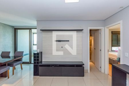 Sala de apartamento para alugar com 1 quarto, 55m² em Vila da Serra, Nova Lima