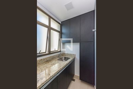 Apartamento para alugar com 55m², 1 quarto e 2 vagas Apartamento para alugar com 55m², 1 quarto e 2 vagasÁrea de Serviço