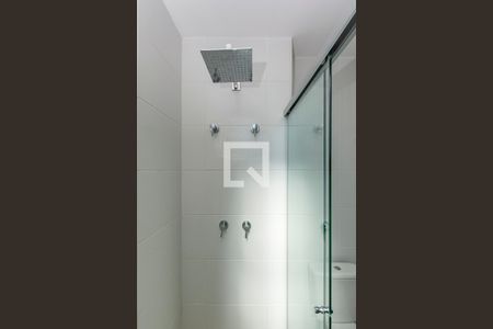 Banheiro da Suíte de apartamento para alugar com 1 quarto, 55m² em Vila da Serra, Nova Lima