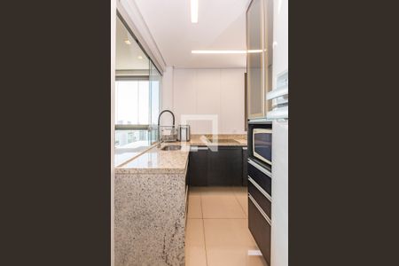 Apartamento para alugar com 55m², 1 quarto e 2 vagas Apartamento para alugar com 55m², 1 quarto e 2 vagasCozinha