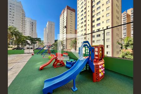 Apartamento à venda com 63m², 2 quartos e 1 vagaÁrea comum - Playground