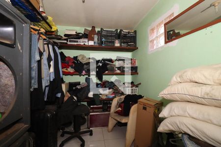 Casa de condomínio para alugar com 500m², 4 quartos e 2 vagasCloset da Suíte 3