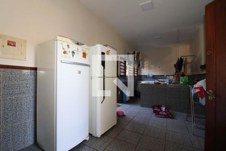 Casa de condomínio para alugar com 500m², 4 quartos e 2 vagasÁrea de Serviço