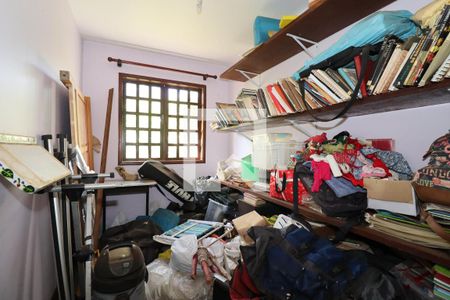 Casa de condomínio para alugar com 500m², 4 quartos e 2 vagasQuarto de Serviço