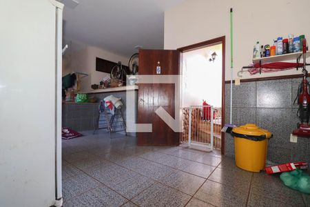 Casa de condomínio para alugar com 500m², 4 quartos e 2 vagasÁrea de Serviço