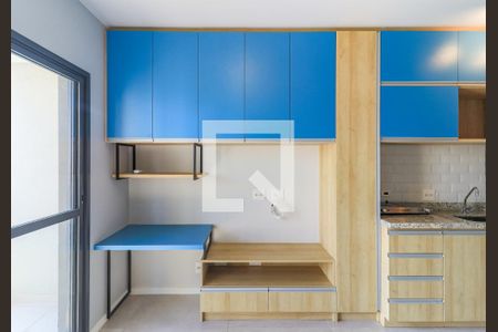 Sala/Quarto de kitnet/studio à venda com 1 quarto, 22m² em Jardim das Acácias, São Paulo