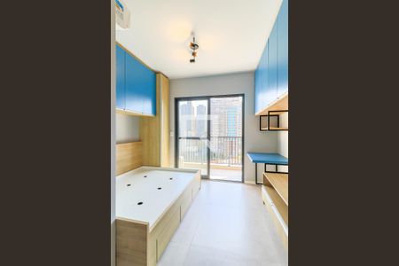 Sala/Quarto de kitnet/studio à venda com 1 quarto, 22m² em Jardim das Acácias, São Paulo