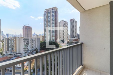 Varanda de kitnet/studio à venda com 1 quarto, 22m² em Jardim das Acácias, São Paulo