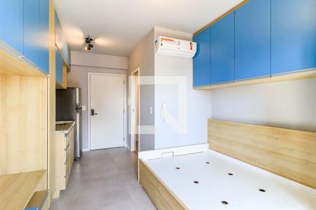 Sala/Quarto de kitnet/studio à venda com 1 quarto, 22m² em Jardim das Acácias, São Paulo