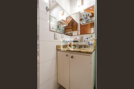 Casa à venda com 80m², 3 quartos e 1 vaga Casa à venda com 80m², 3 quartos e 1 vagaBanheiro Social