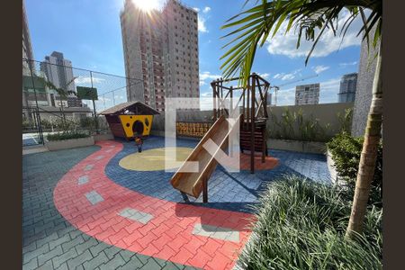 Apartamento para alugar com 43m², 2 quartos e 1 vaga Apartamento para alugar com 43m², 2 quartos e 1 vagaÁrea comum - Playground