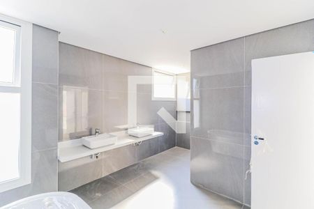 Casa de condomínio à venda com 712m², 4 quartos e 4 vagasBanheiro Suíte 1