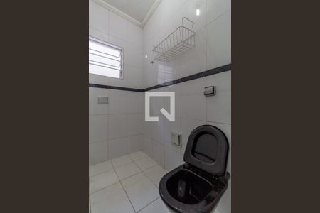 Casa para alugar com 44m², 1 quarto e sem vaga Casa para alugar com 44m², 1 quarto e sem vagaBanheiro