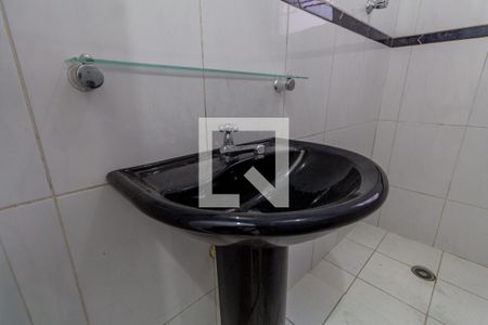 Casa para alugar com 44m², 1 quarto e sem vaga Casa para alugar com 44m², 1 quarto e sem vagaBanheiro
