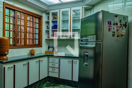 Casa à venda com 266m², 3 quartos e 3 vagasCozinha