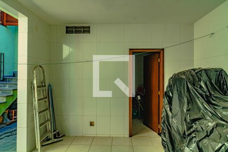 Casa à venda com 266m², 3 quartos e 3 vagasBanheiro da Garagem