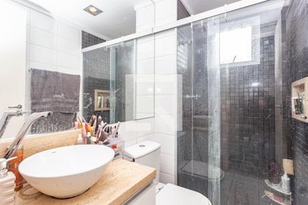 Banheiro de apartamento à venda com 2 quartos, 105m² em Vila Vera, São Paulo