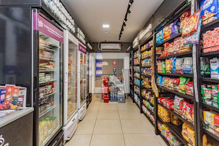 Apartamento à venda com 105m², 2 quartos e 1 vagaMercadinho