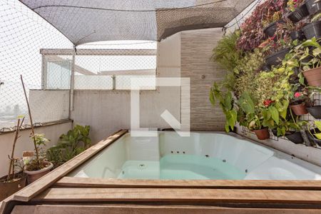 Apartamento à venda com 105m², 2 quartos e 1 vagaCobertura