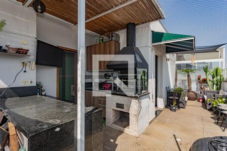 Apartamento à venda com 105m², 2 quartos e 1 vagaCoberturaCobertura