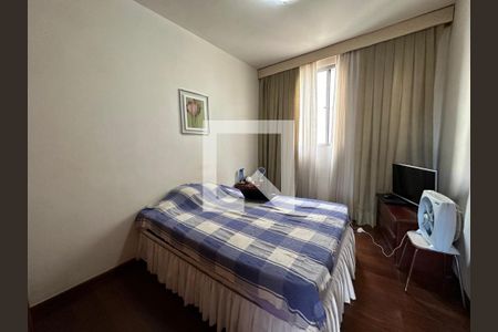 Quarto  de apartamento à venda com 3 quartos, 138m² em Carlos Prates, Belo Horizonte