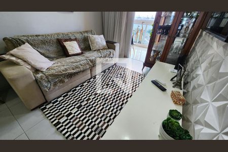 Detalhe Sala de apartamento para alugar com 2 quartos, 67m² em Macuco, Santos