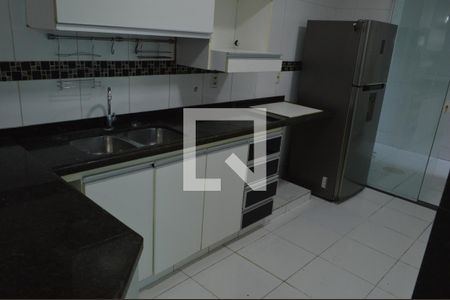 Casa à venda com 90m², 2 quartos e 1 vagaCozinha