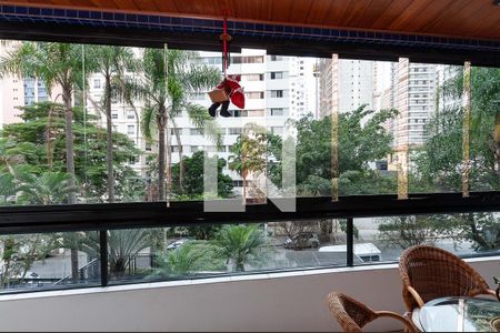 Apartamento à venda com 157m², 3 quartos e 3 vagas Apartamento à venda com 157m², 3 quartos e 3 vagasVaranda Sala