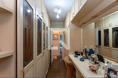 Apartamento à venda com 157m², 3 quartos e 3 vagas Apartamento à venda com 157m², 3 quartos e 3 vagasQuarto 1 Suíte