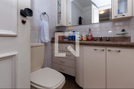 Apartamento à venda com 157m², 3 quartos e 3 vagas Apartamento à venda com 157m², 3 quartos e 3 vagasBanheiro do quarto 1 Suíte
