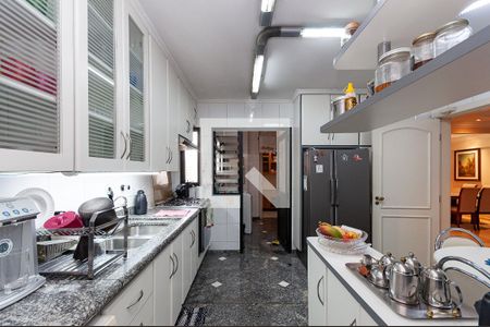 Cozinha de apartamento à venda com 3 quartos, 157m² em Perdizes, São Paulo