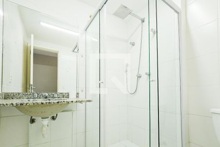 Apartamento para alugar com 215m², 3 quartos e 2 vagasBanheiro 