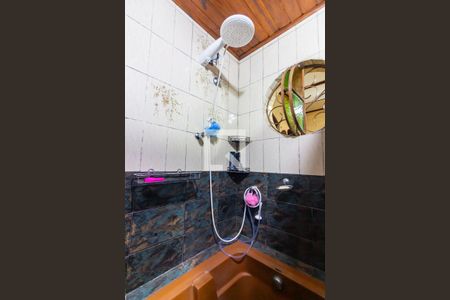 Casa à venda com 237m², 4 quartos e 2 vagas Casa à venda com 237m², 4 quartos e 2 vagasBanheiro 1