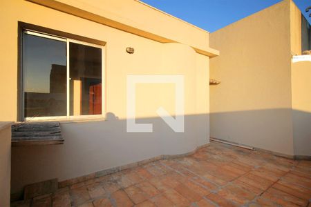 Apartamento para alugar com 100m², 3 quartos e 1 vagaVaranda
